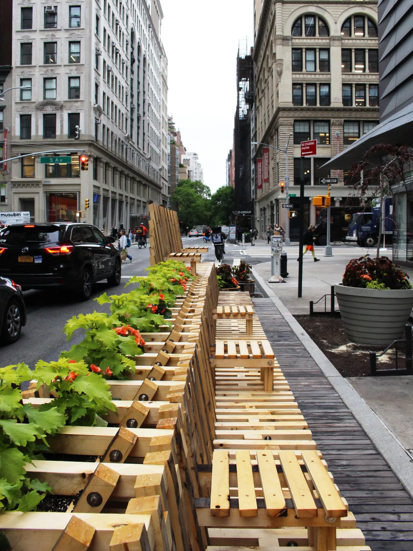 Street Seats 2025